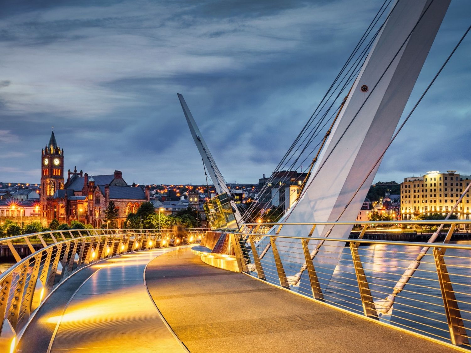 Londonderry at night time